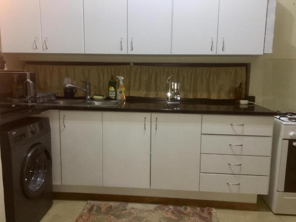 Panache Wildlife Cottage-Self Catering Hoedspruit Ngoại thất bức ảnh